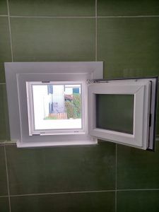 Ventana pequeña
